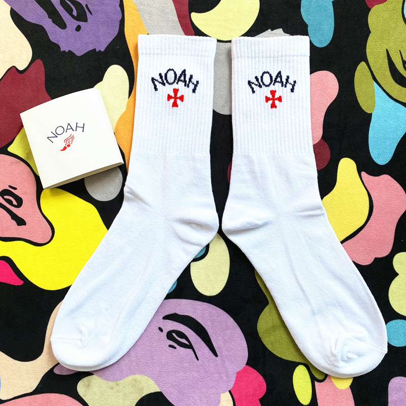 NOAH Socks Tide Brand In Cross The Streets Of INS In Ethos Letters Cotton Tube Socks For Men And Women